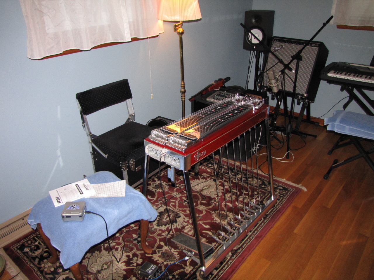 Home Recording Studio Based On Zoom R24